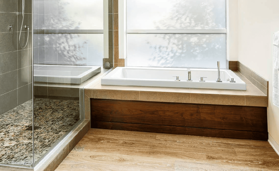 Bathtub Installation: What Homeowners Should Know Before Choosing a New Tub